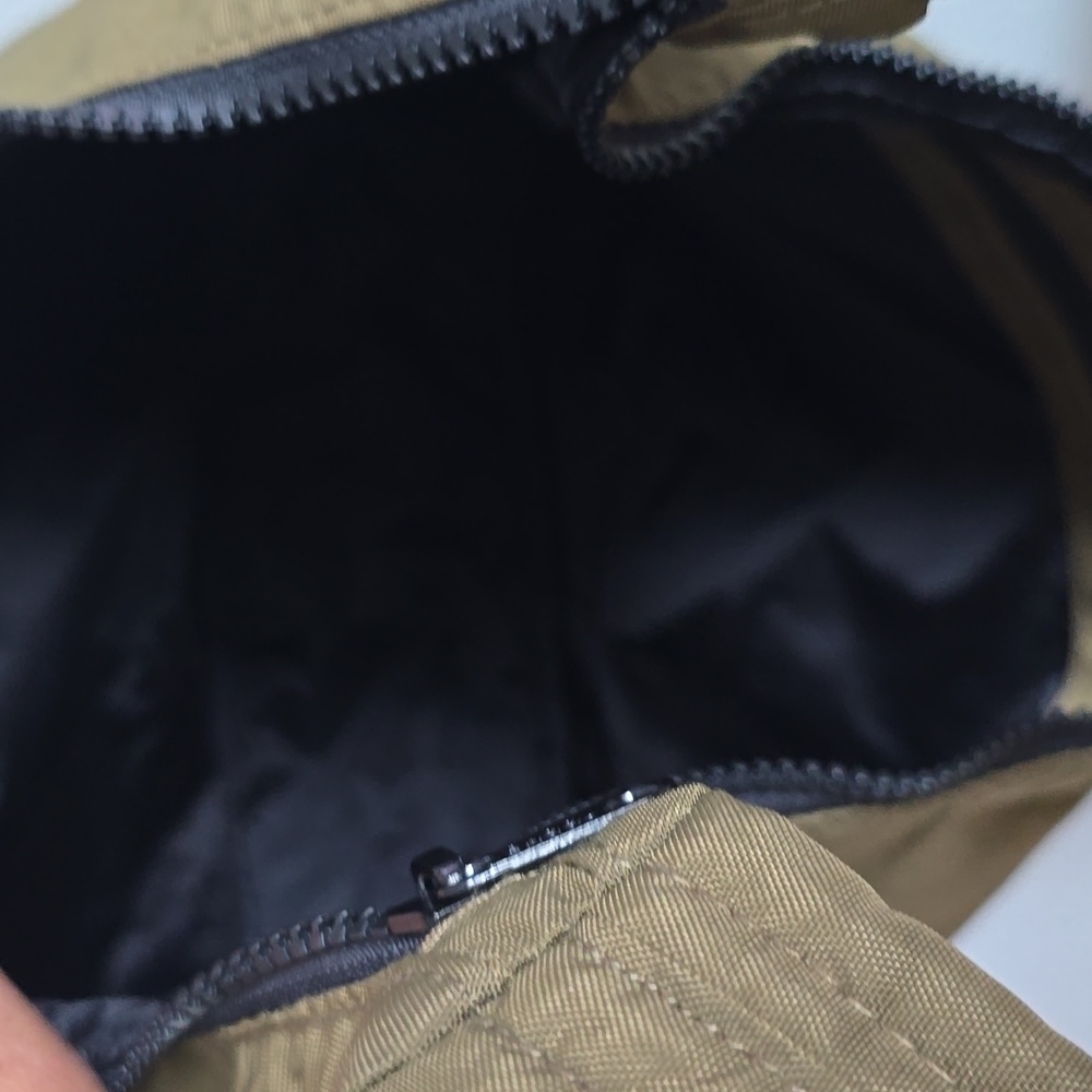 BAGGU Nylon Shoulder Bag In Seaweed - Picture 7 of 10